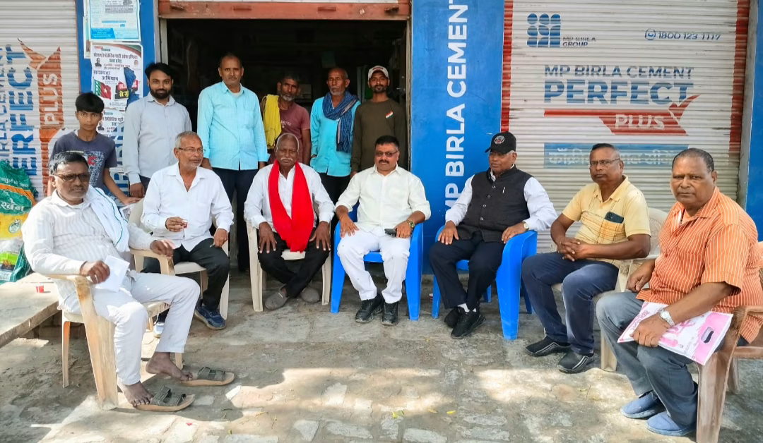 मुकेश कुमार शर्मा ने सतपोखरी में चलाया जनसंपर्क अभियान