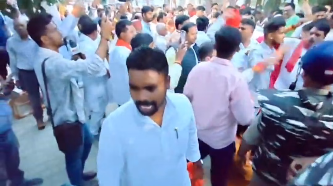 वाराणसी एमएलसी चुनाव: मतगणना स्थल पर हंगामा और अभद्र भाषा का वीडियो वायरल